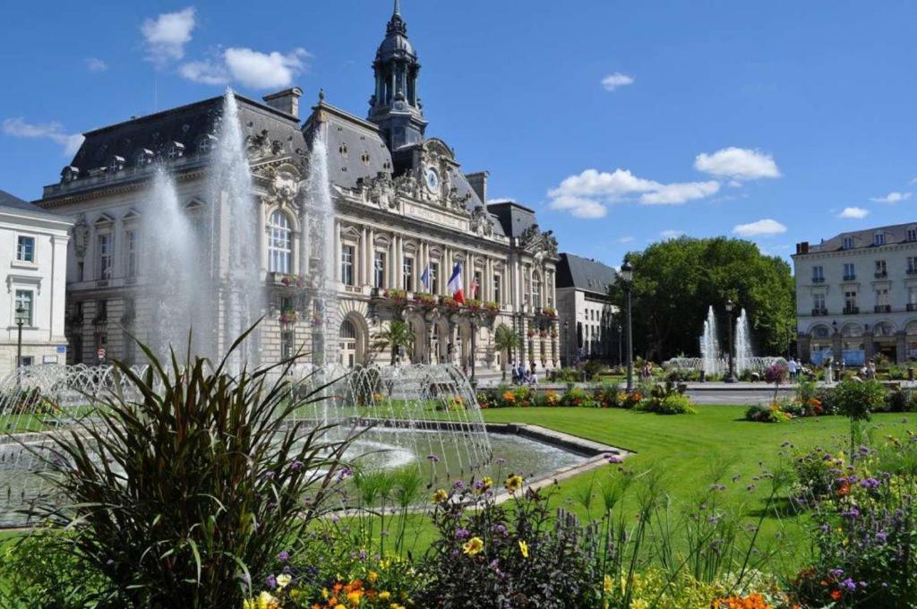 Le Catalane Appartement Tours Buitenkant foto